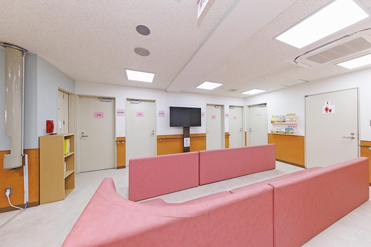 産婦人科の待合室